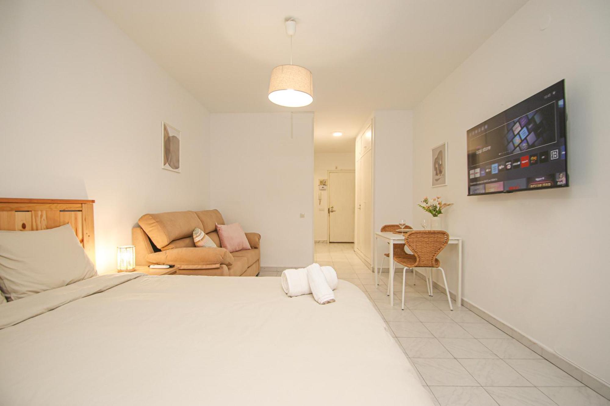 Wonderful 15m Walk To Giralda And Feria Appartement